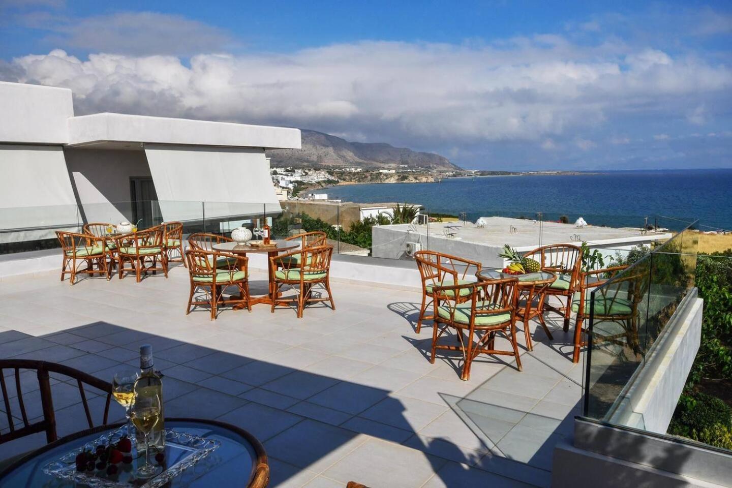Asteri Apartments Und Studios Makrýgialos Dış mekan fotoğraf