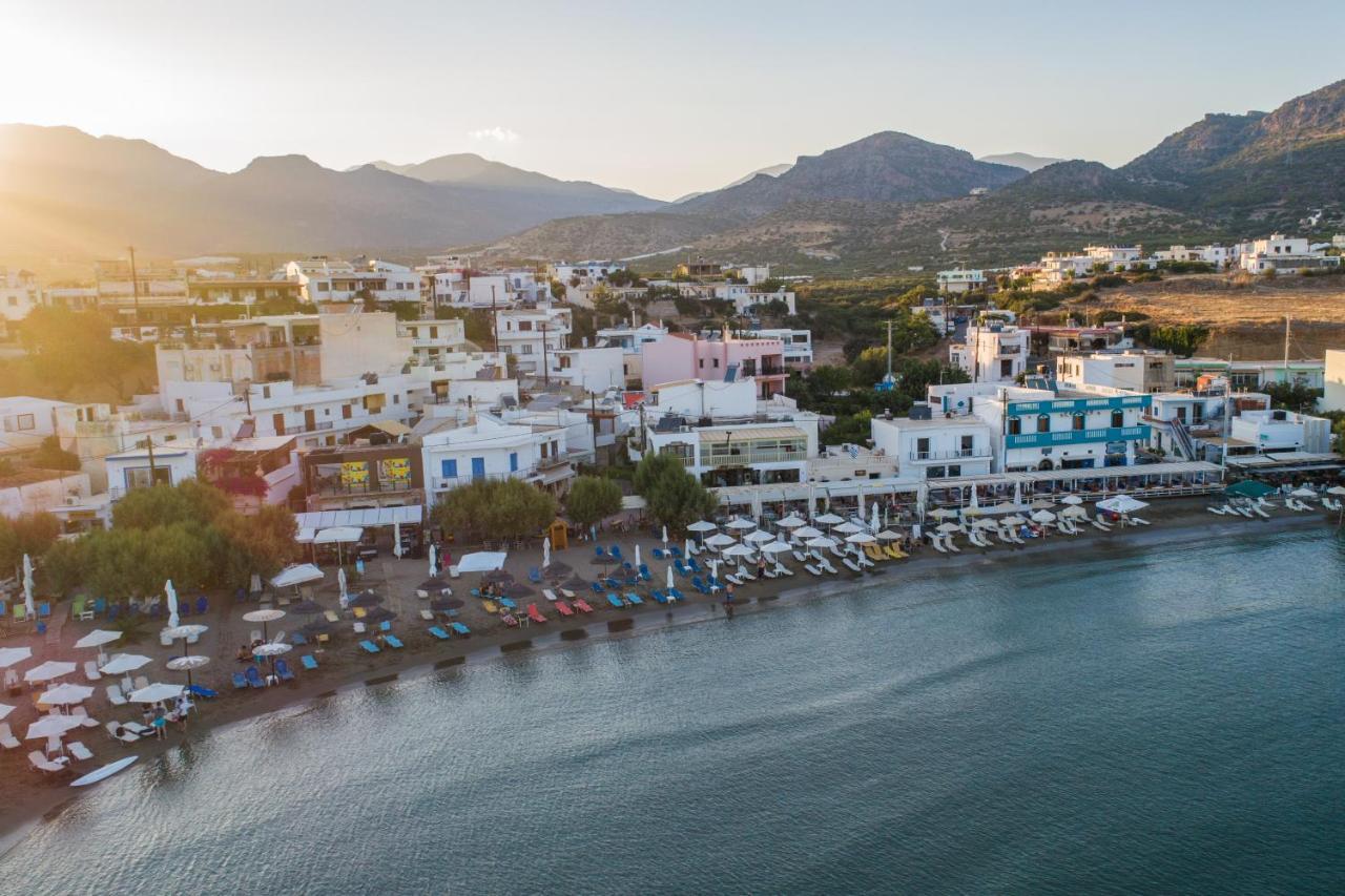 Asteri Apartments Und Studios Makrýgialos Dış mekan fotoğraf